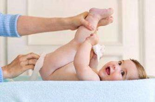 Benefits and precautions of using baby wet tissue